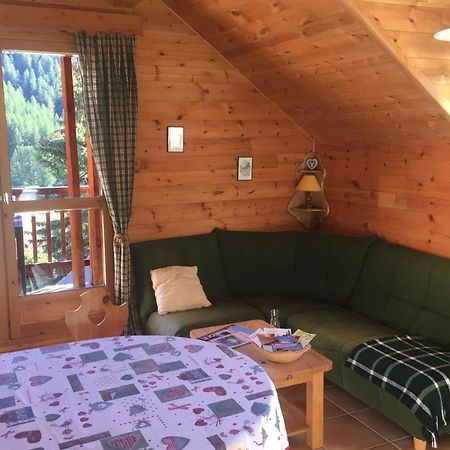 Le Cubet Hameau Des Chazals Nevache Hautes Alpes Bagian luar foto